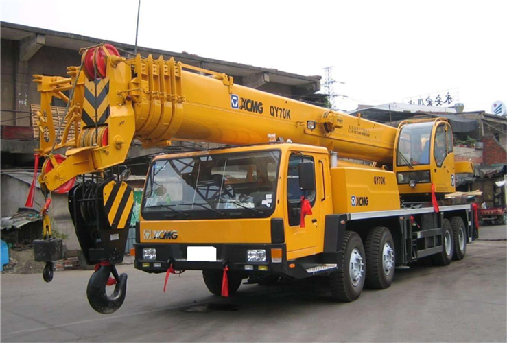 白河县吊车出租选择重点